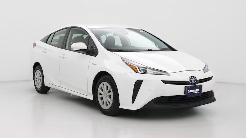2022 Toyota Prius LE Hero Image