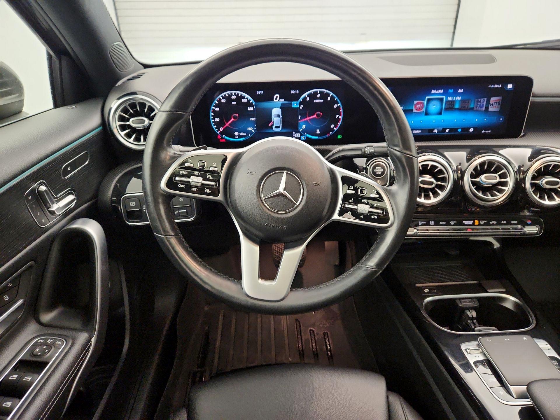 Thumbnail: 2019 Mercedes-Benz A-Class - 10