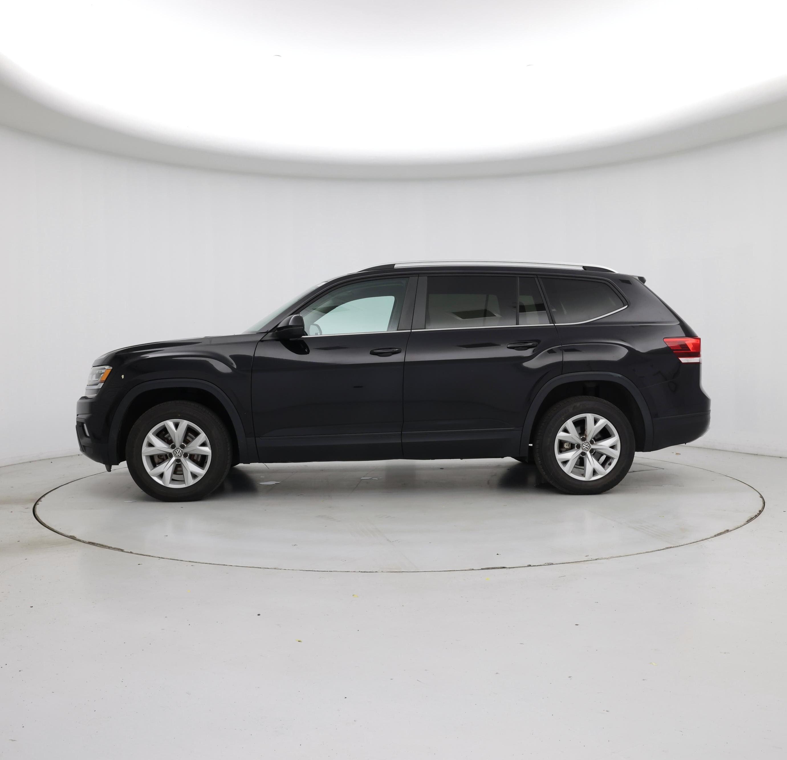 Thumbnail: 2019 Volkswagen Atlas - 3