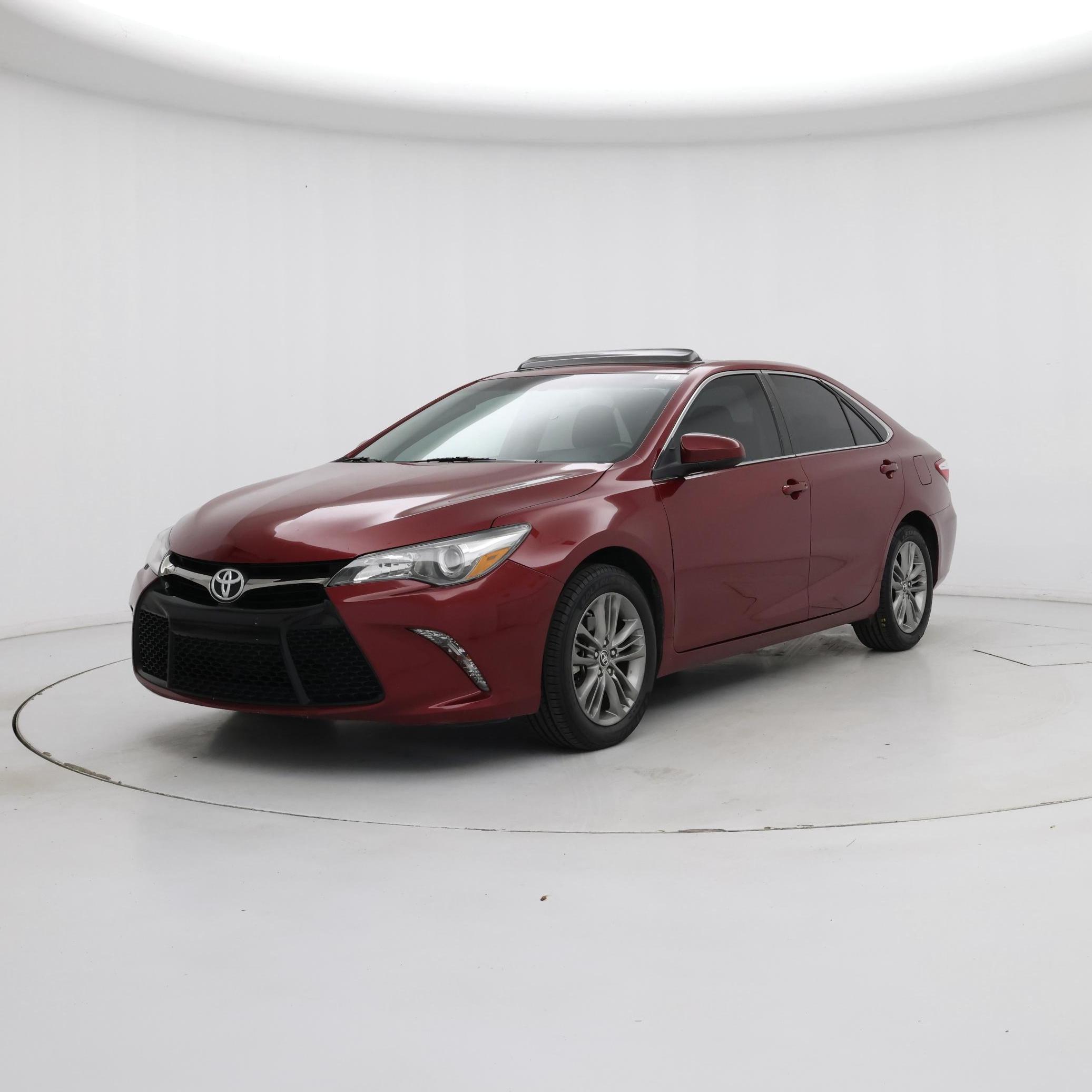 Thumbnail: 2015 Toyota Camry - 4