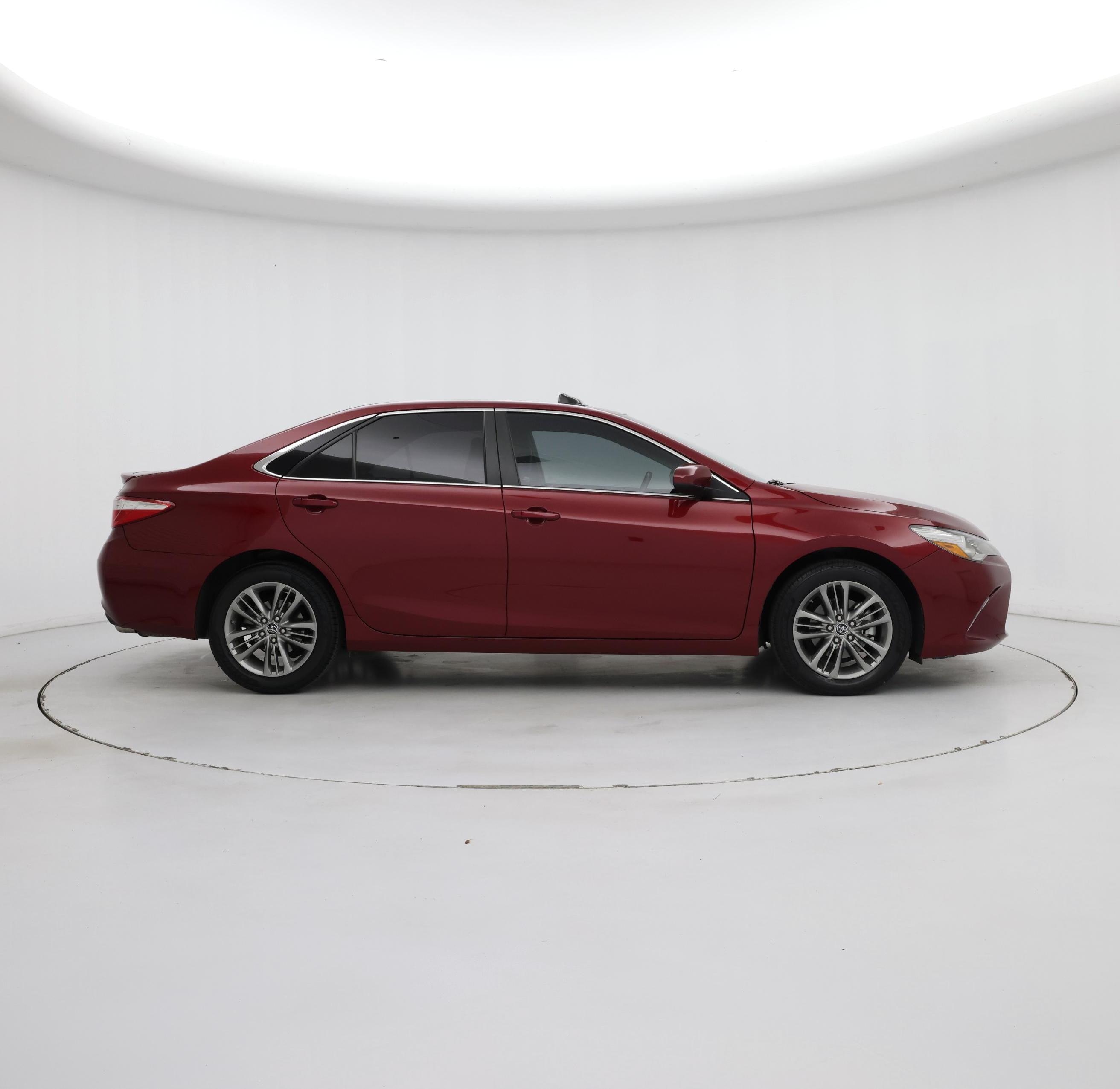 Thumbnail: 2015 Toyota Camry - 7
