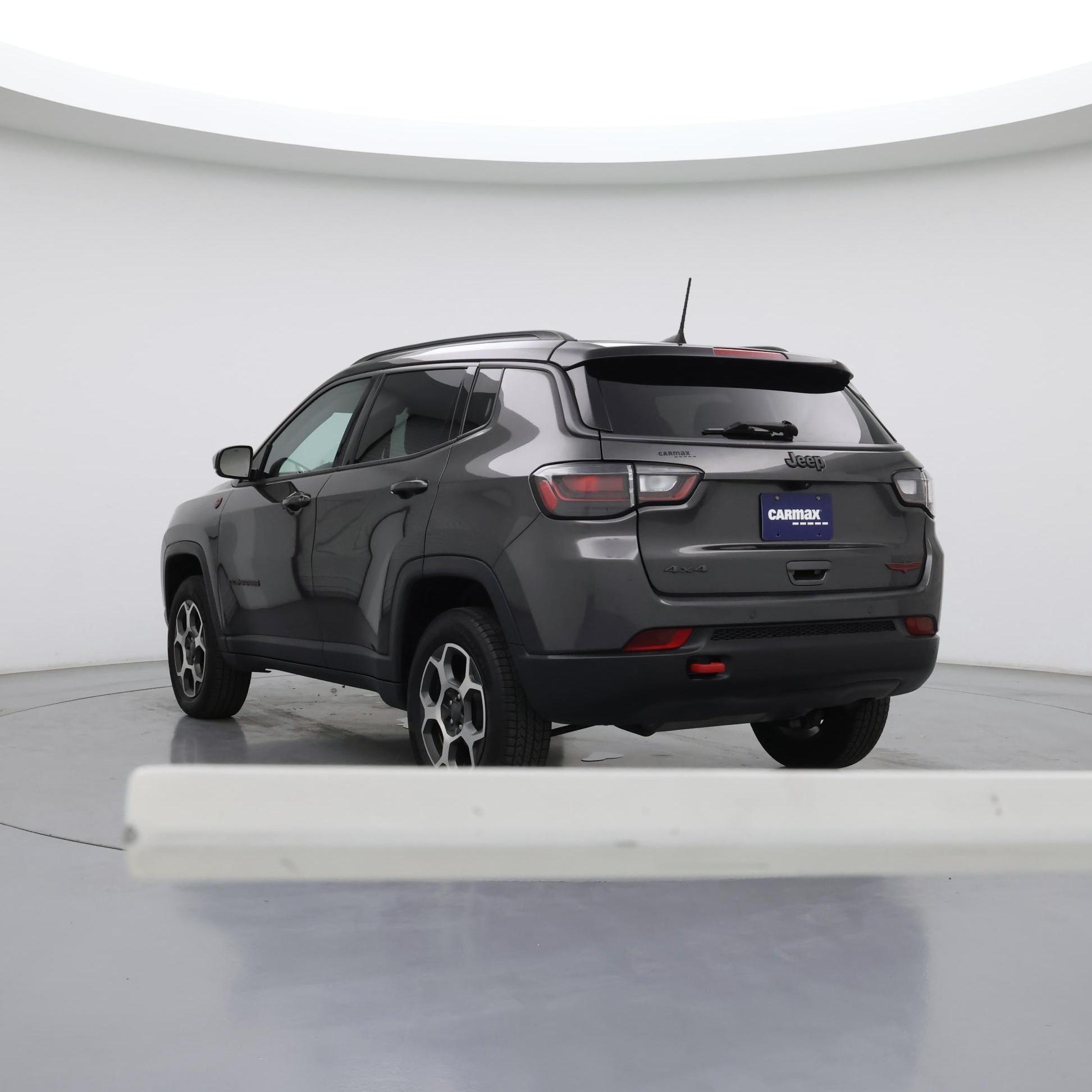 Thumbnail: 2022 Jeep Compass - 2