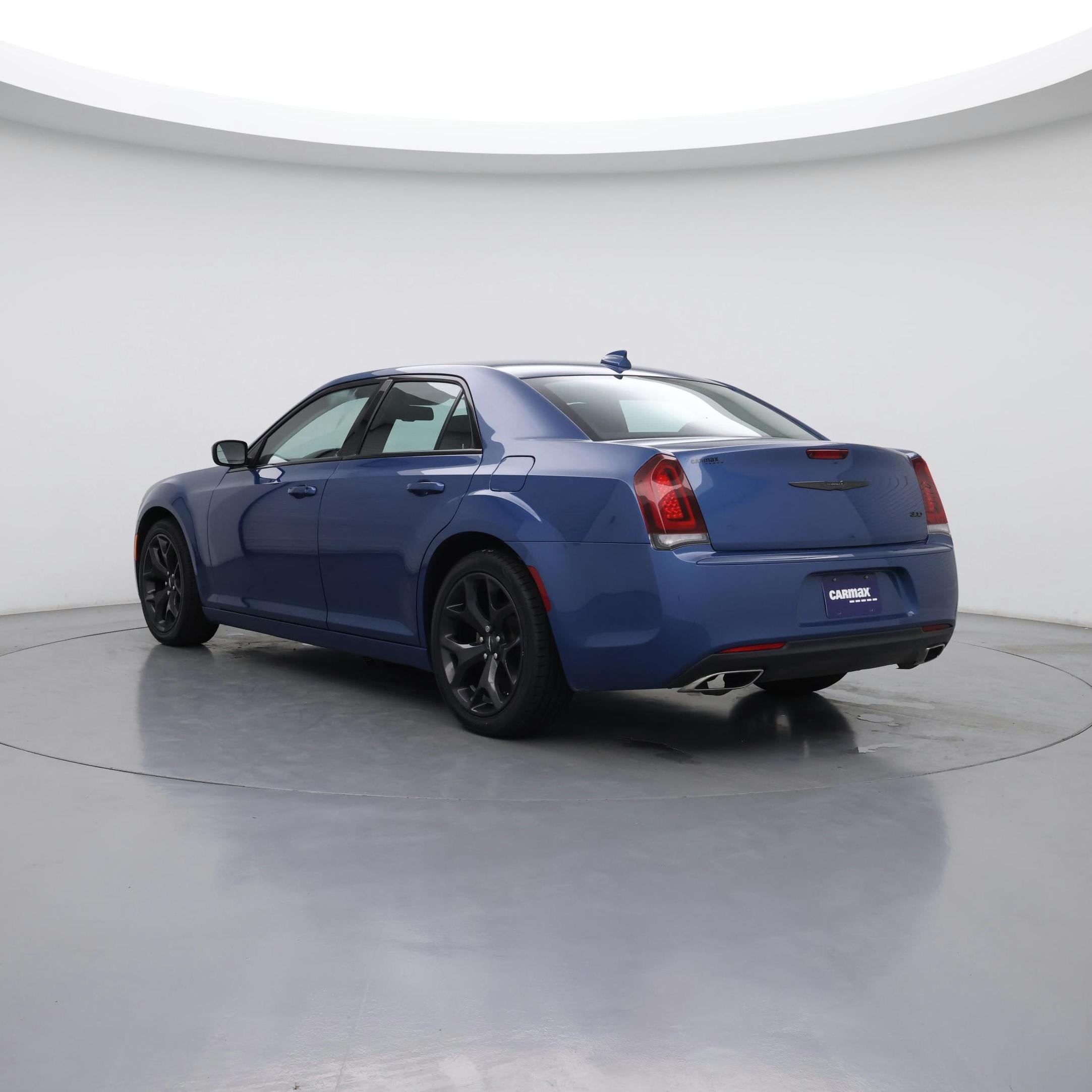 Thumbnail: 2021 Chrysler 300 - 2