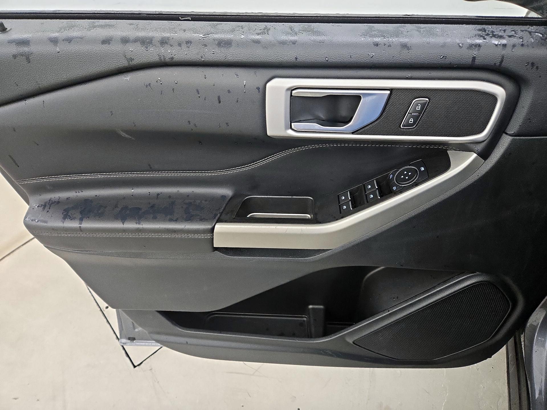 Thumbnail: 2021 Ford Explorer - 12