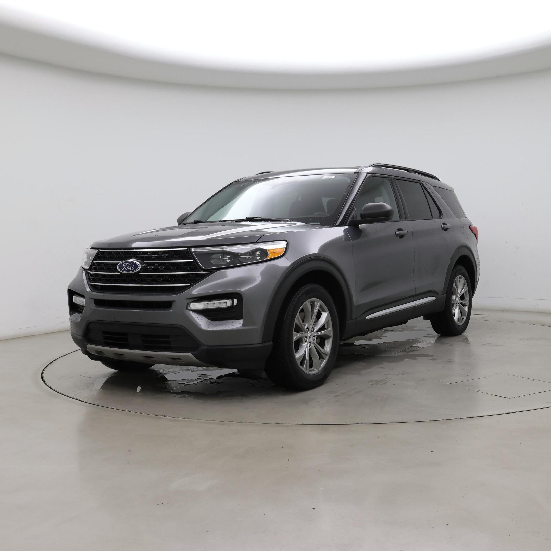 Thumbnail: 2021 Ford Explorer - 4