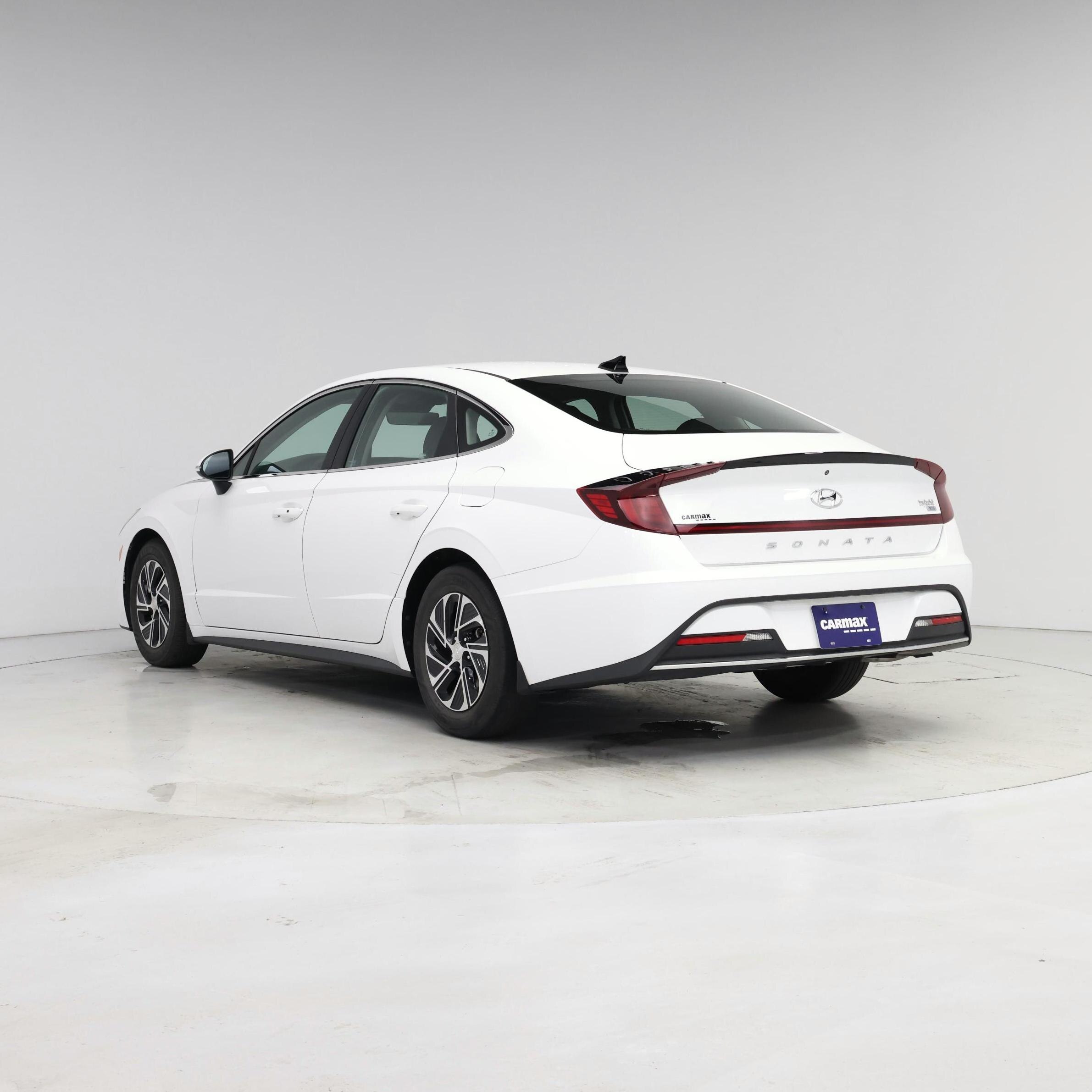 Thumbnail: 2022 Hyundai Sonata - 2