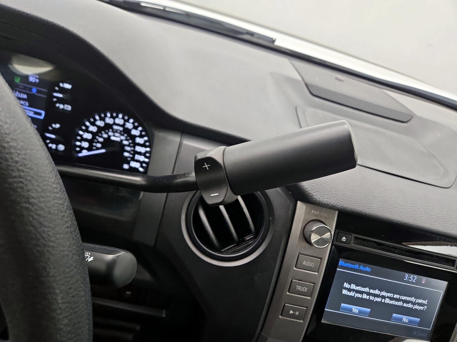 Thumbnail: 2019 Toyota Tundra - 17