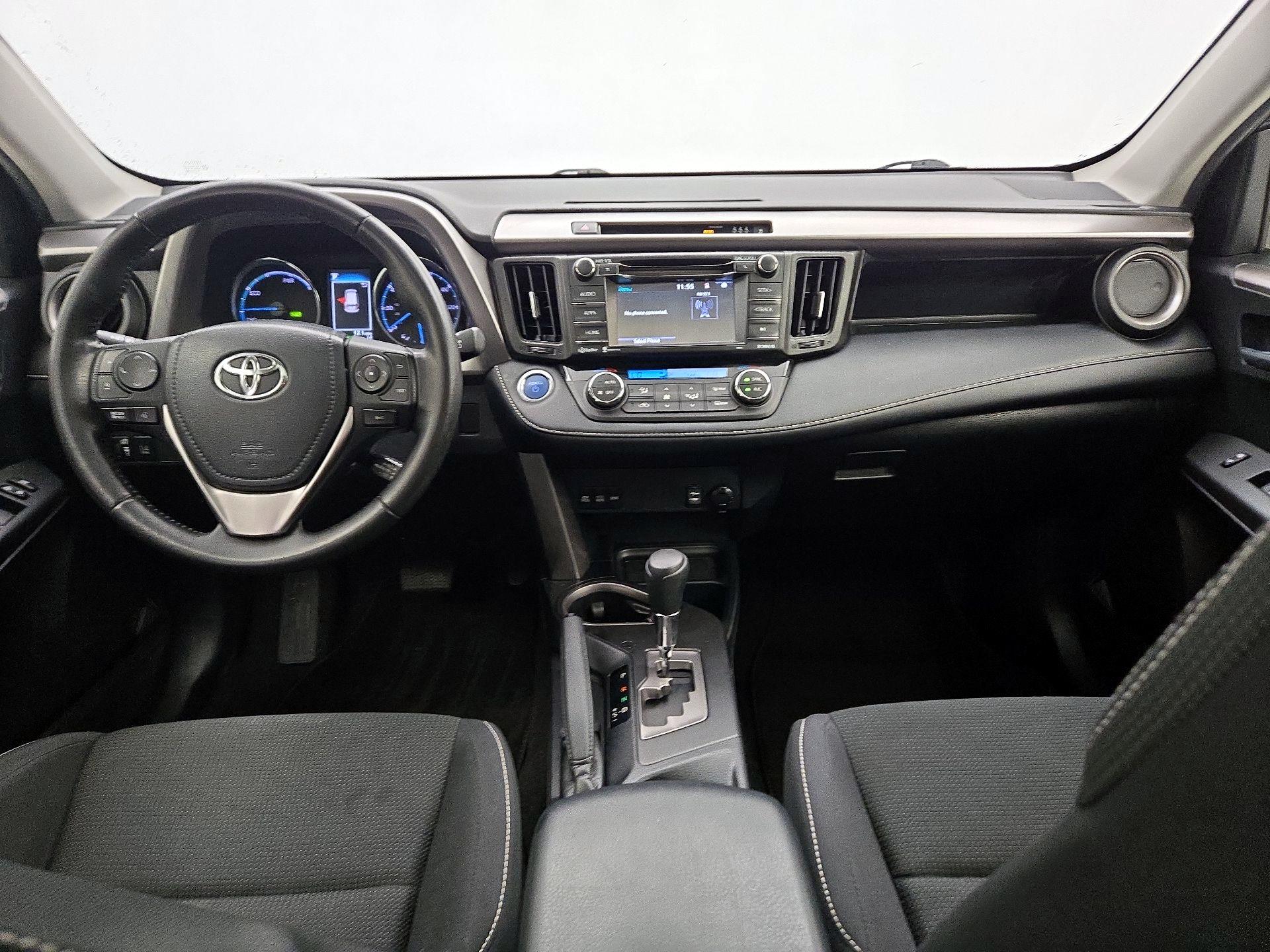 Thumbnail: 2018 Toyota RAV4 - 9