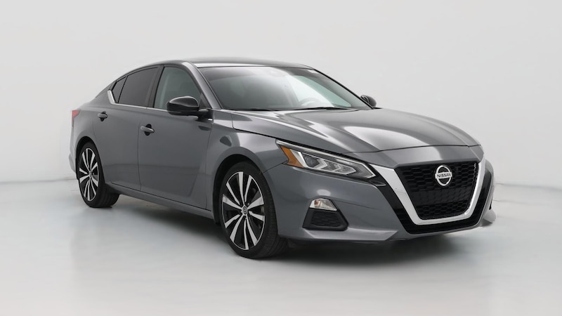 2020 Nissan Altima SR Hero Image