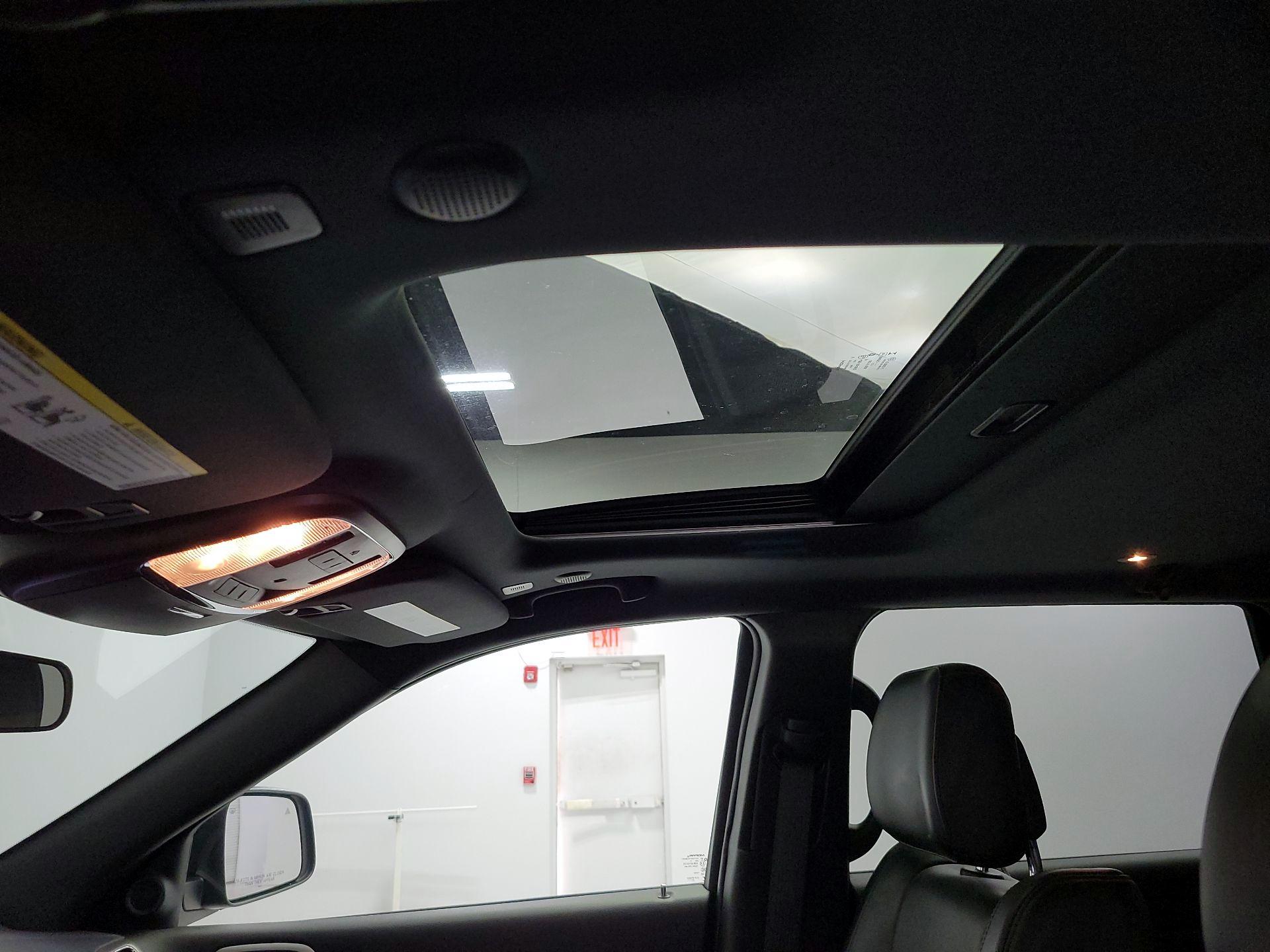 Thumbnail: 2021 Jeep Grand Cherokee - 20
