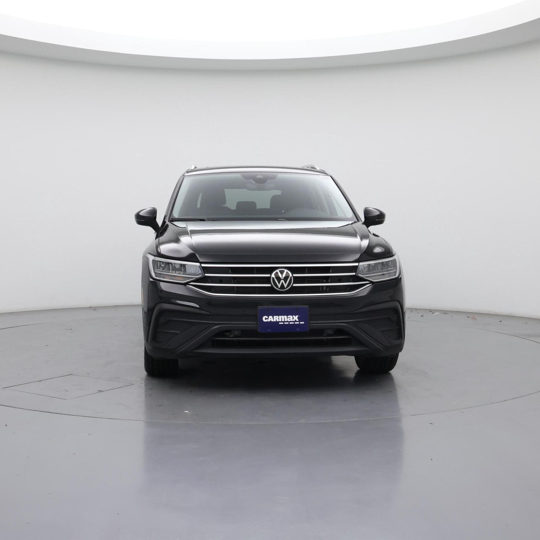 Thumbnail: 2022 Volkswagen Tiguan - 5