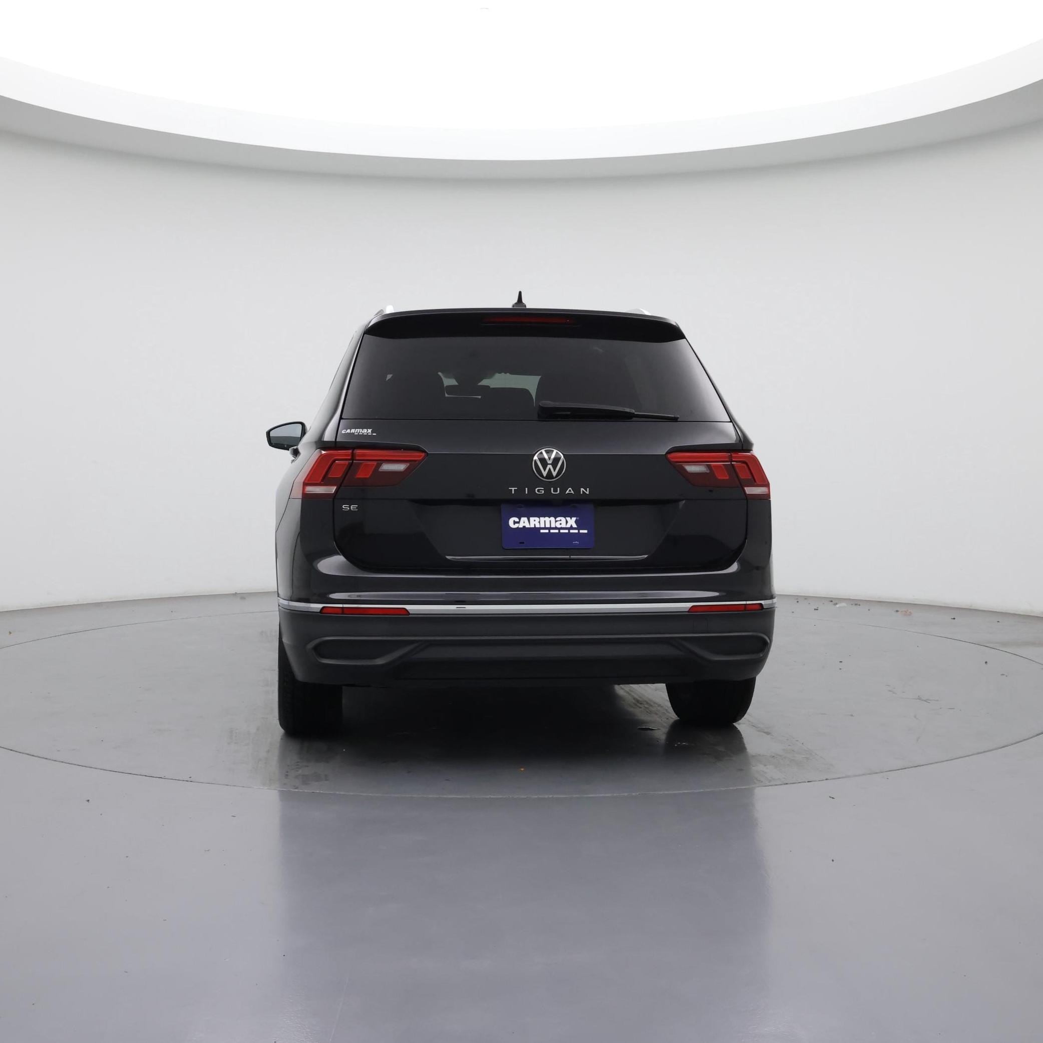 Thumbnail: 2022 Volkswagen Tiguan - 6