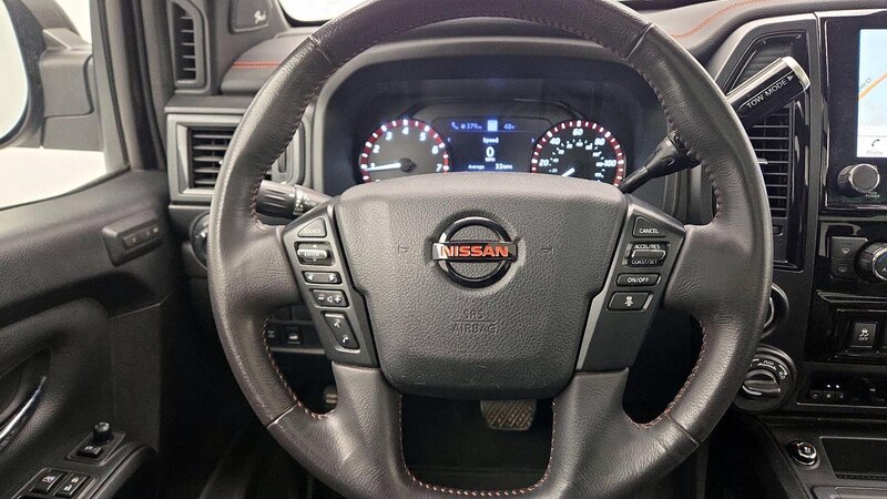 2021 Nissan Titan PRO-4X 10
