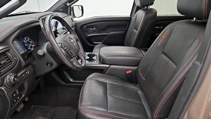 2021 Nissan Titan PRO-4X 11