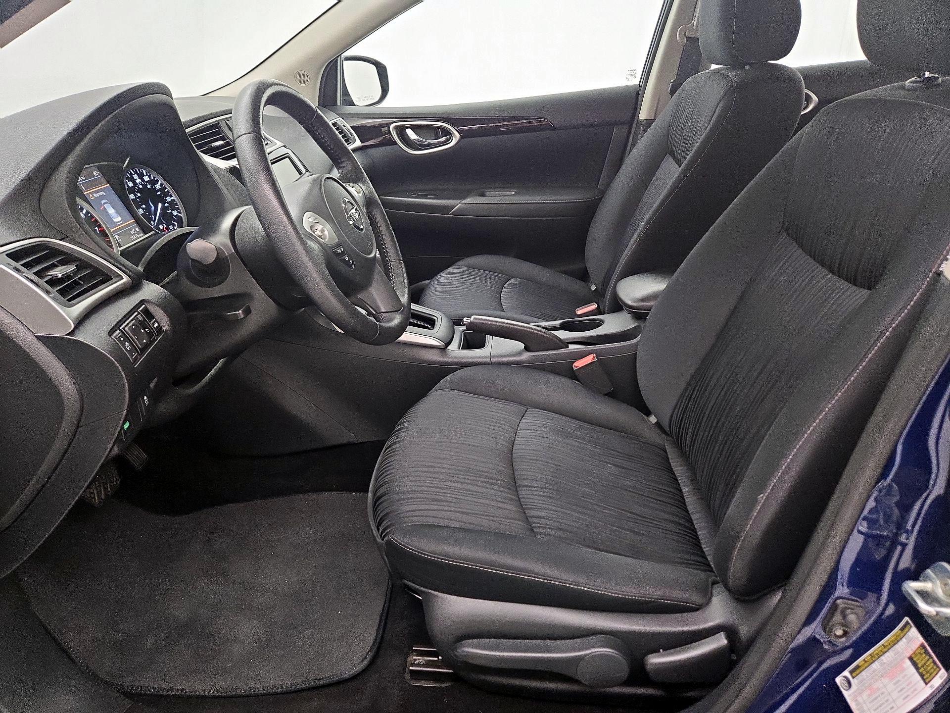 Thumbnail: 2019 Nissan Sentra - 11