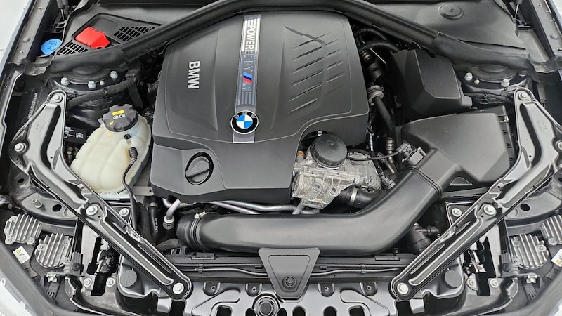 2016 BMW M2  22