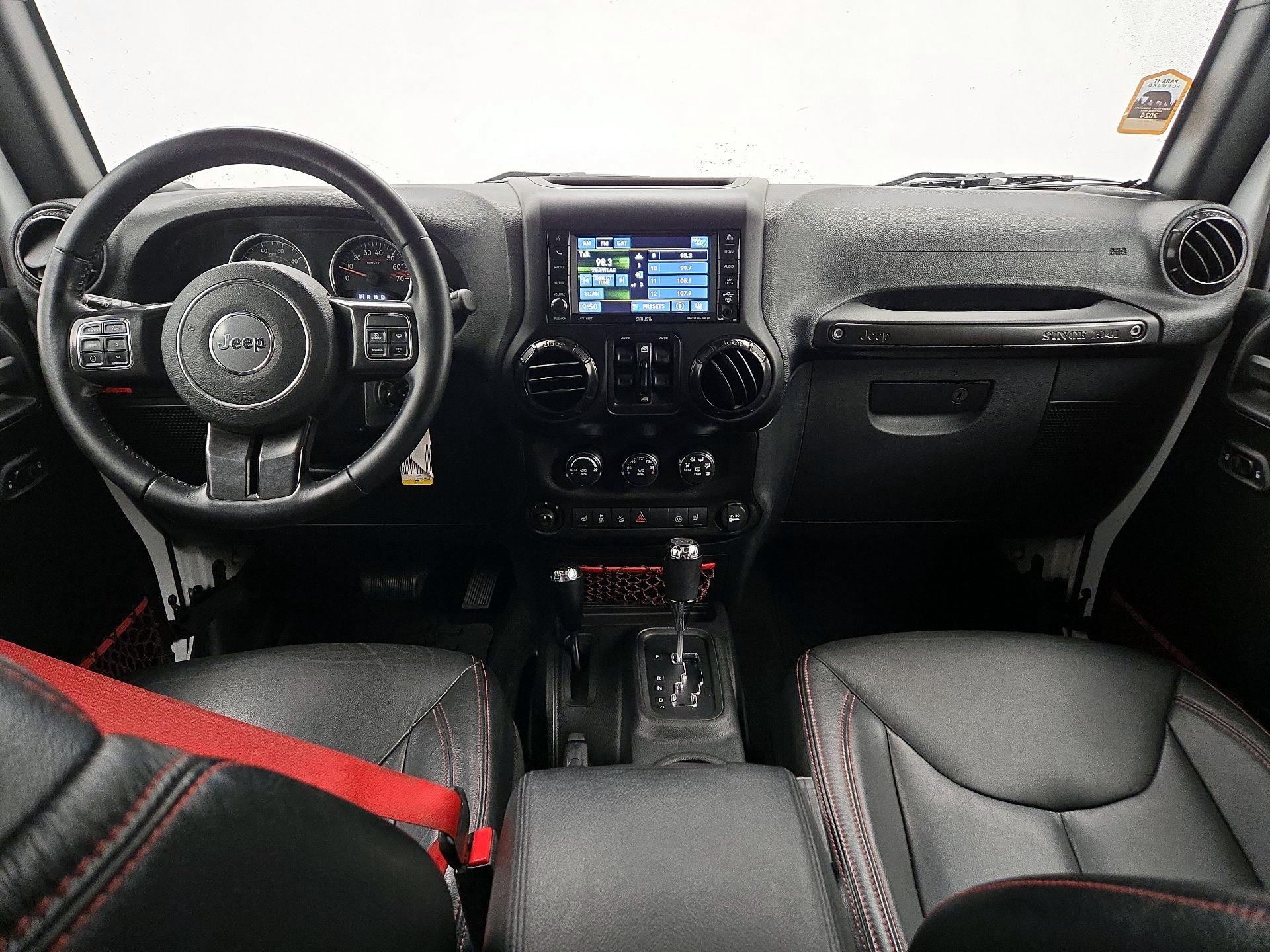 Thumbnail: 2017 Jeep Wrangler - 9