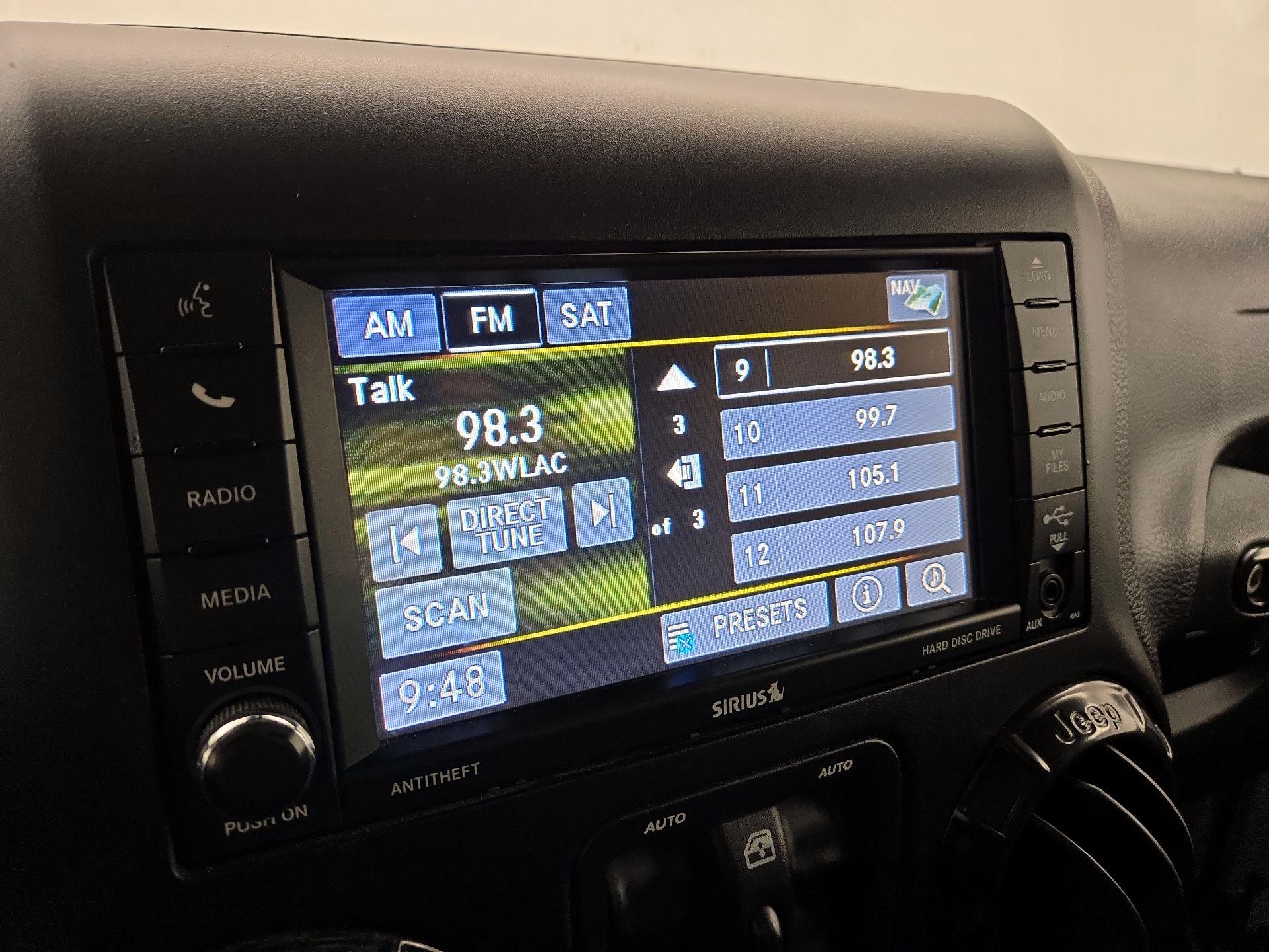 Thumbnail: 2017 Jeep Wrangler - 14