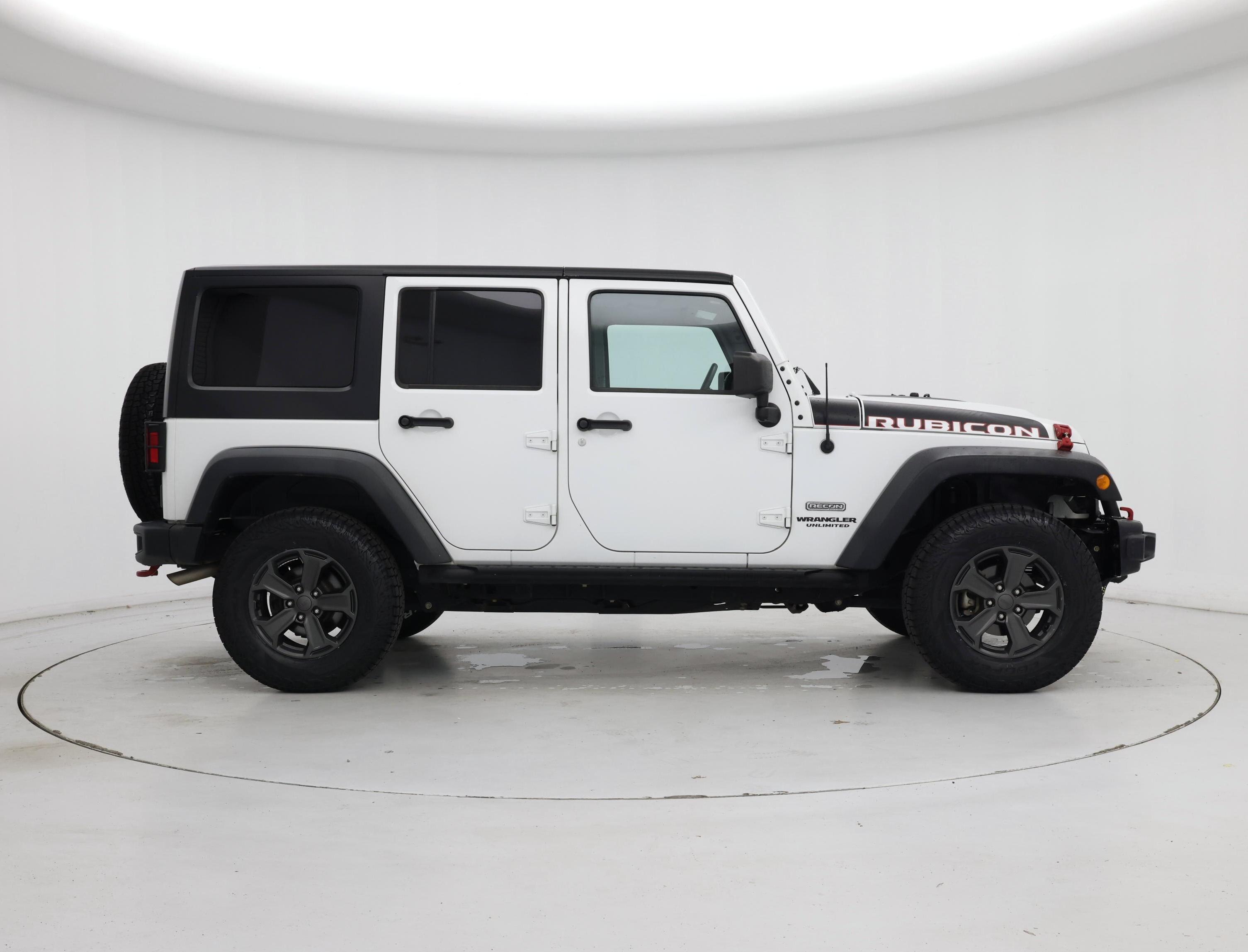 Thumbnail: 2017 Jeep Wrangler - 7