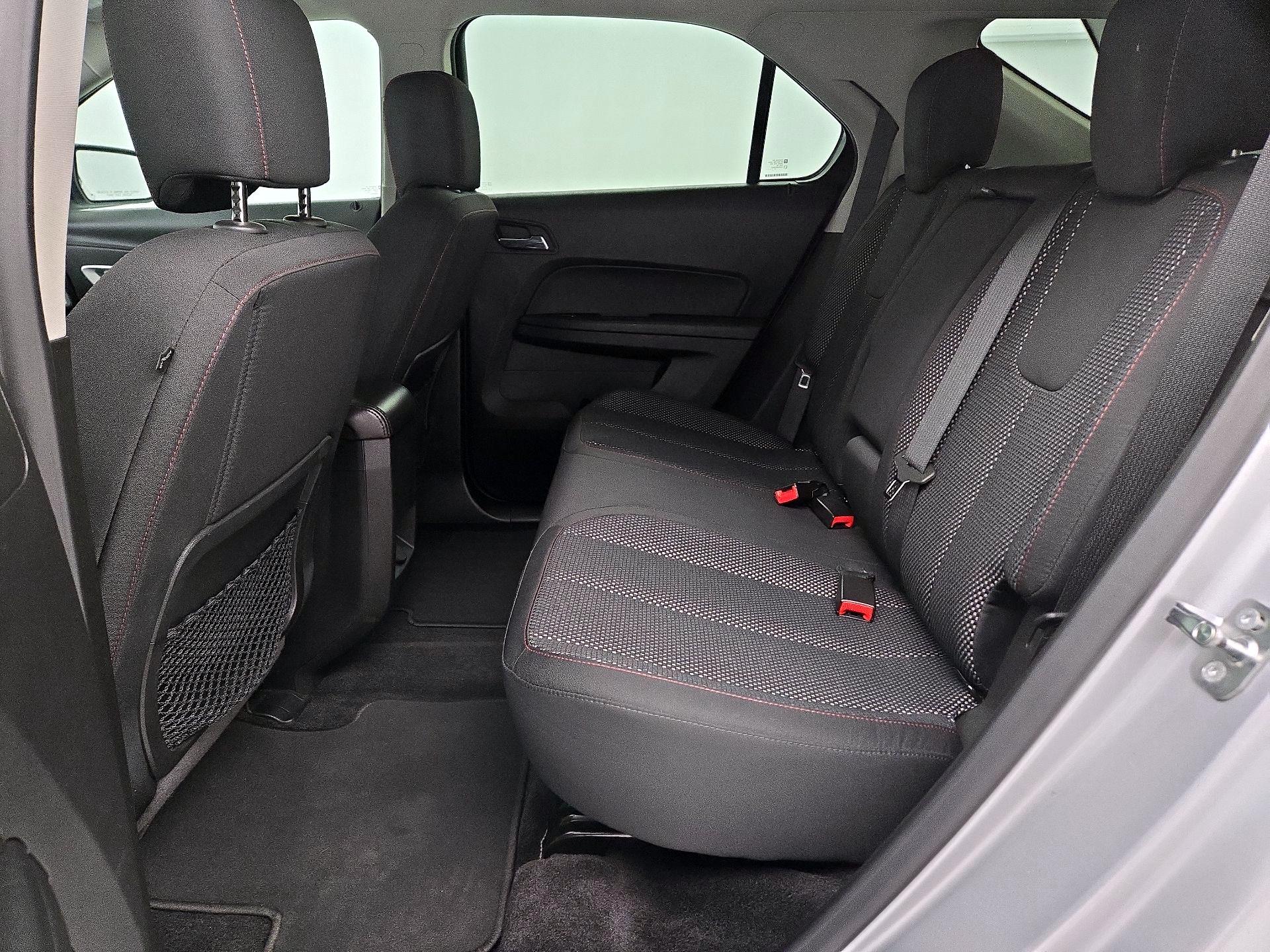 Thumbnail: 2016 Chevrolet Equinox - 17