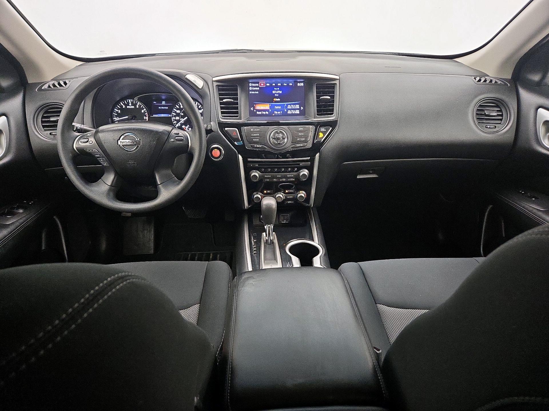 Thumbnail: 2018 Nissan Pathfinder - 9