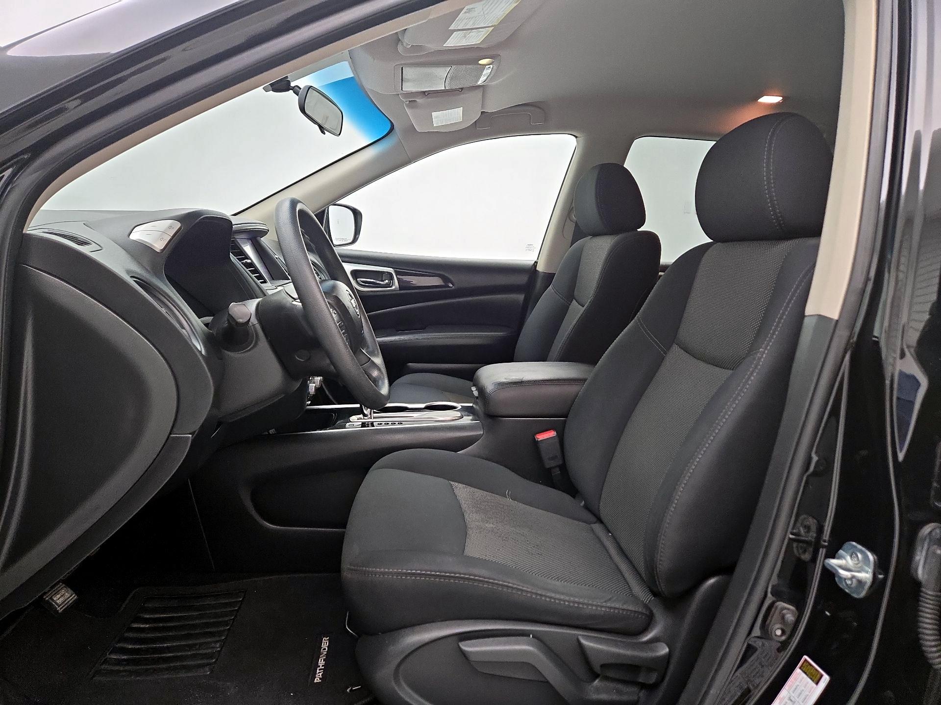 Thumbnail: 2018 Nissan Pathfinder - 11