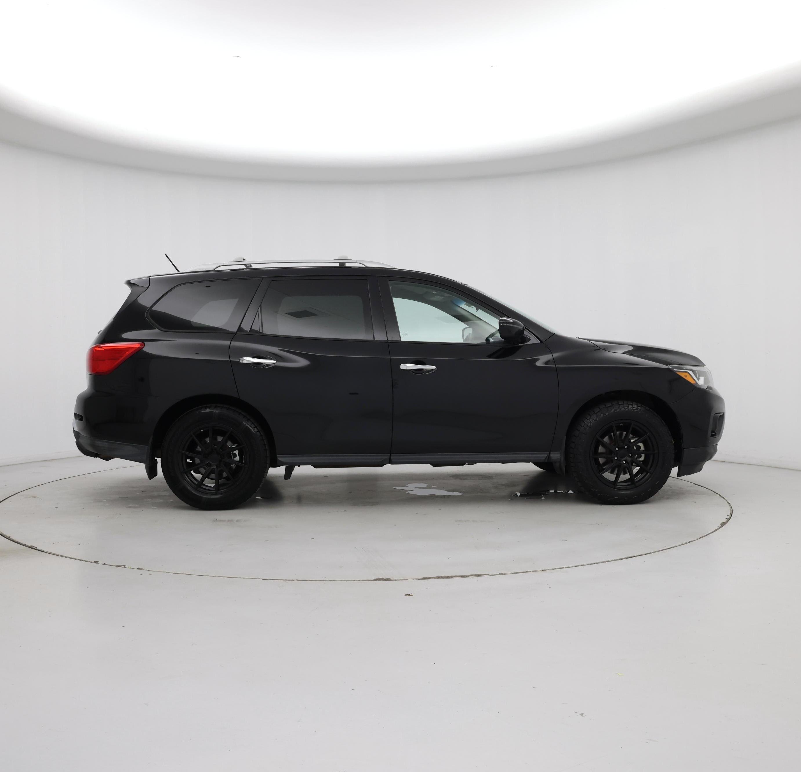 Thumbnail: 2018 Nissan Pathfinder - 7