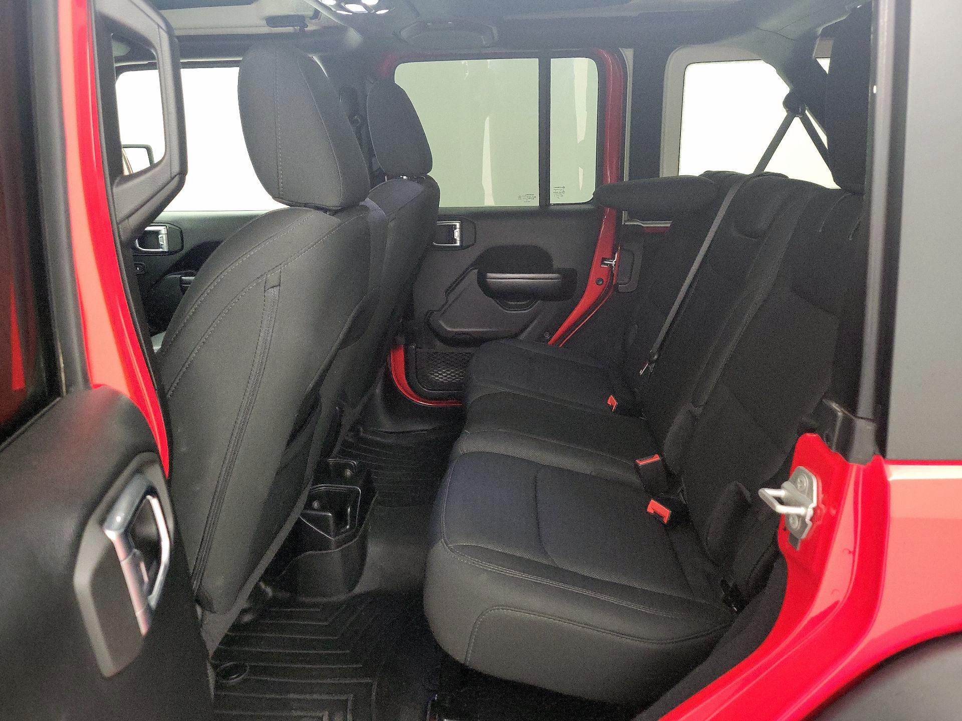 Thumbnail: 2021 Jeep Wrangler - 18