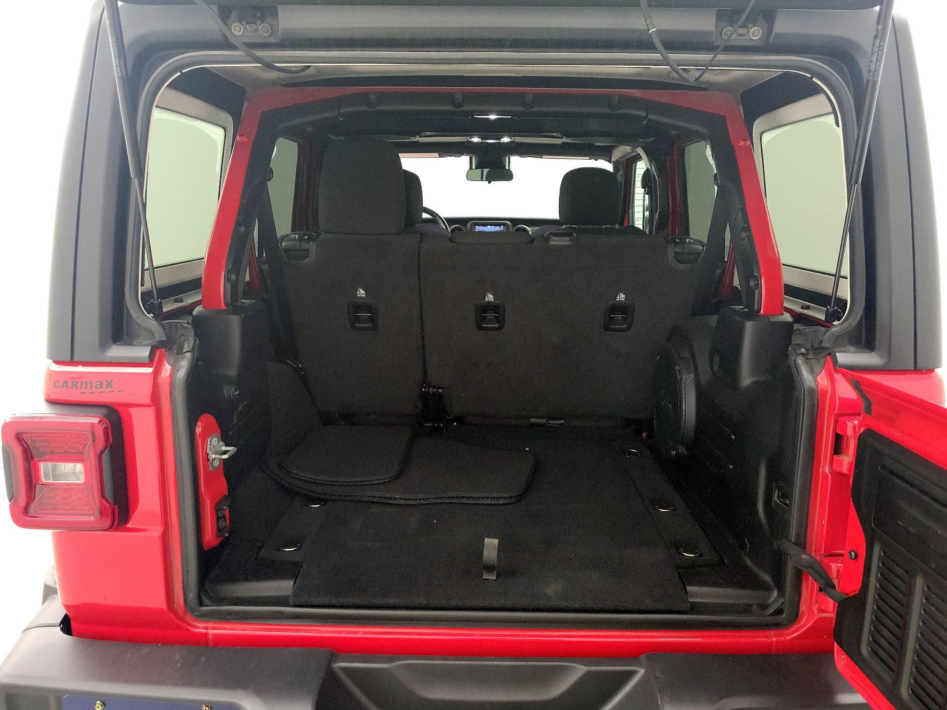 Thumbnail: 2021 Jeep Wrangler - 19