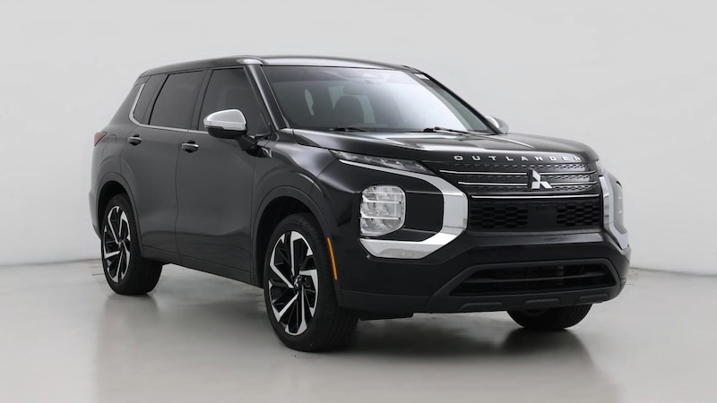 2022 Mitsubishi Outlander ES Hero Image