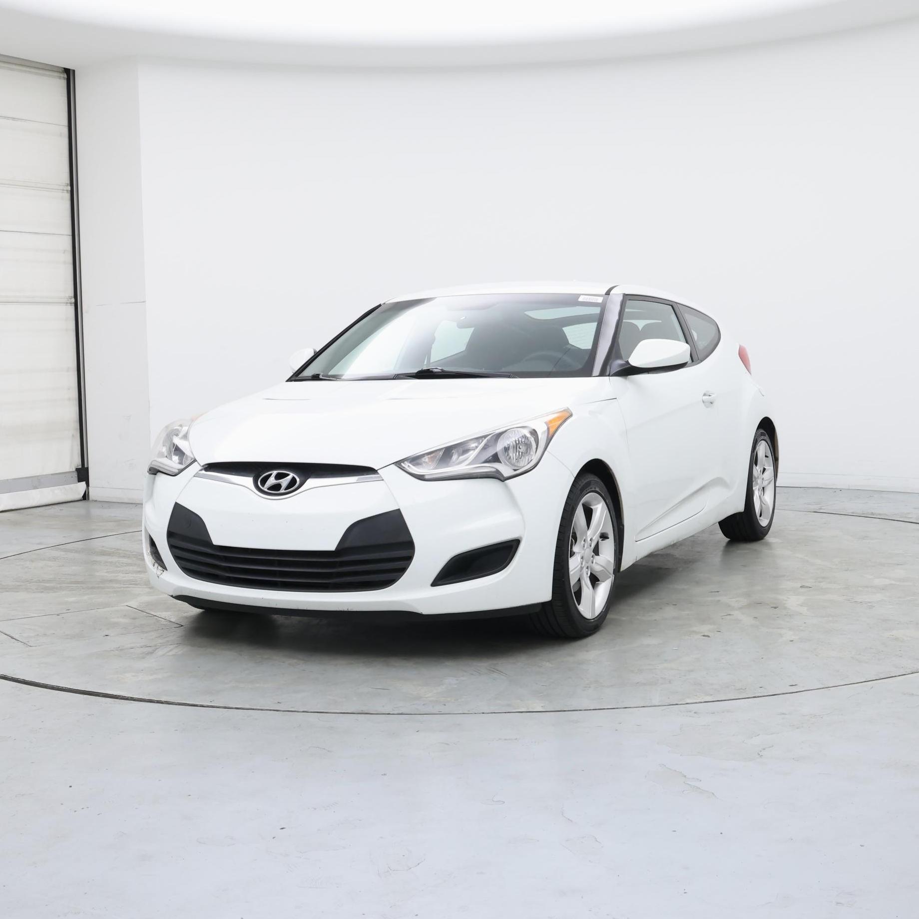 Thumbnail: 2015 Hyundai Veloster - 4