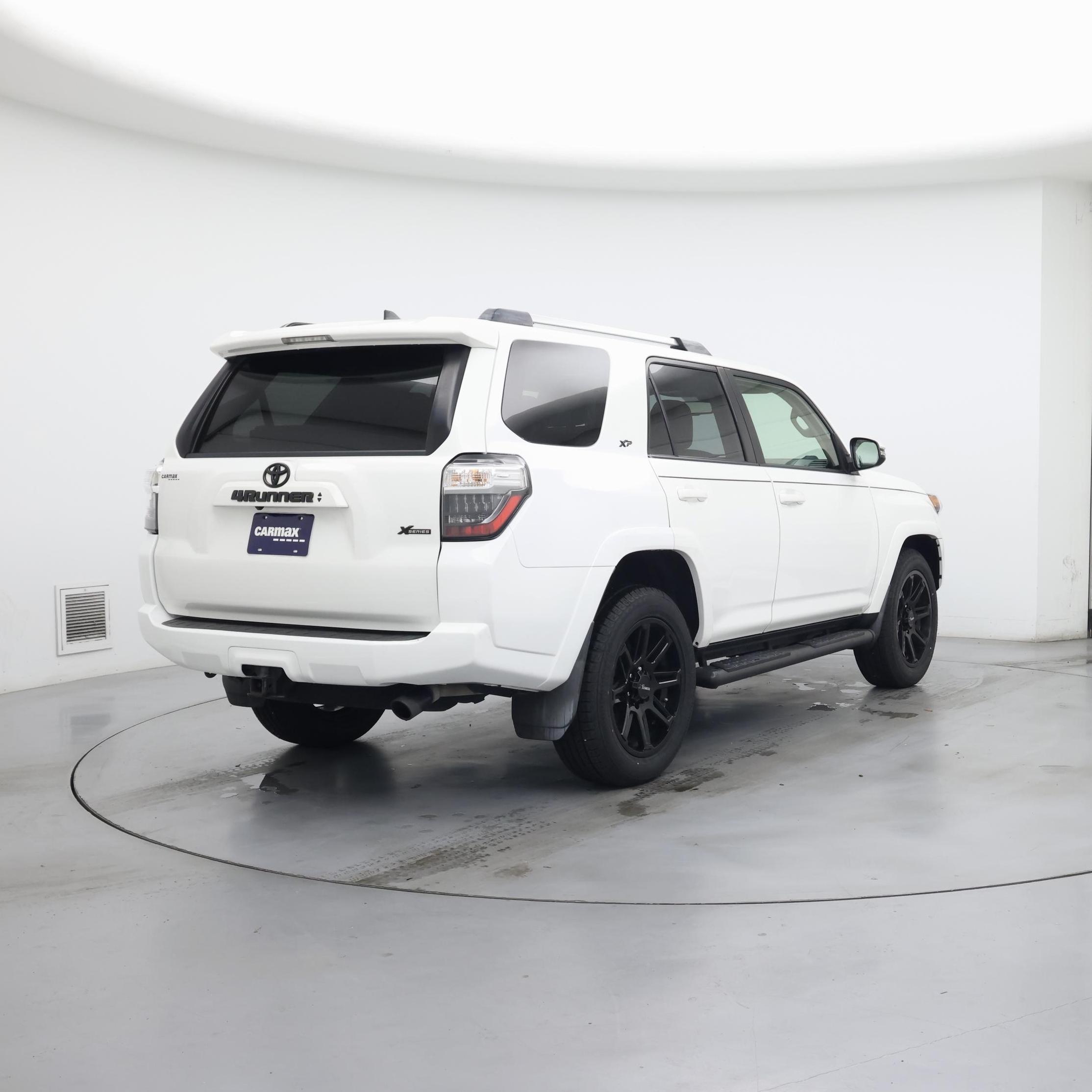 Thumbnail: 2021 Toyota 4Runner - 8