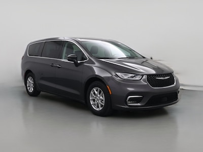 2023 Chrysler Pacifica Touring L -
                Mobile, AL