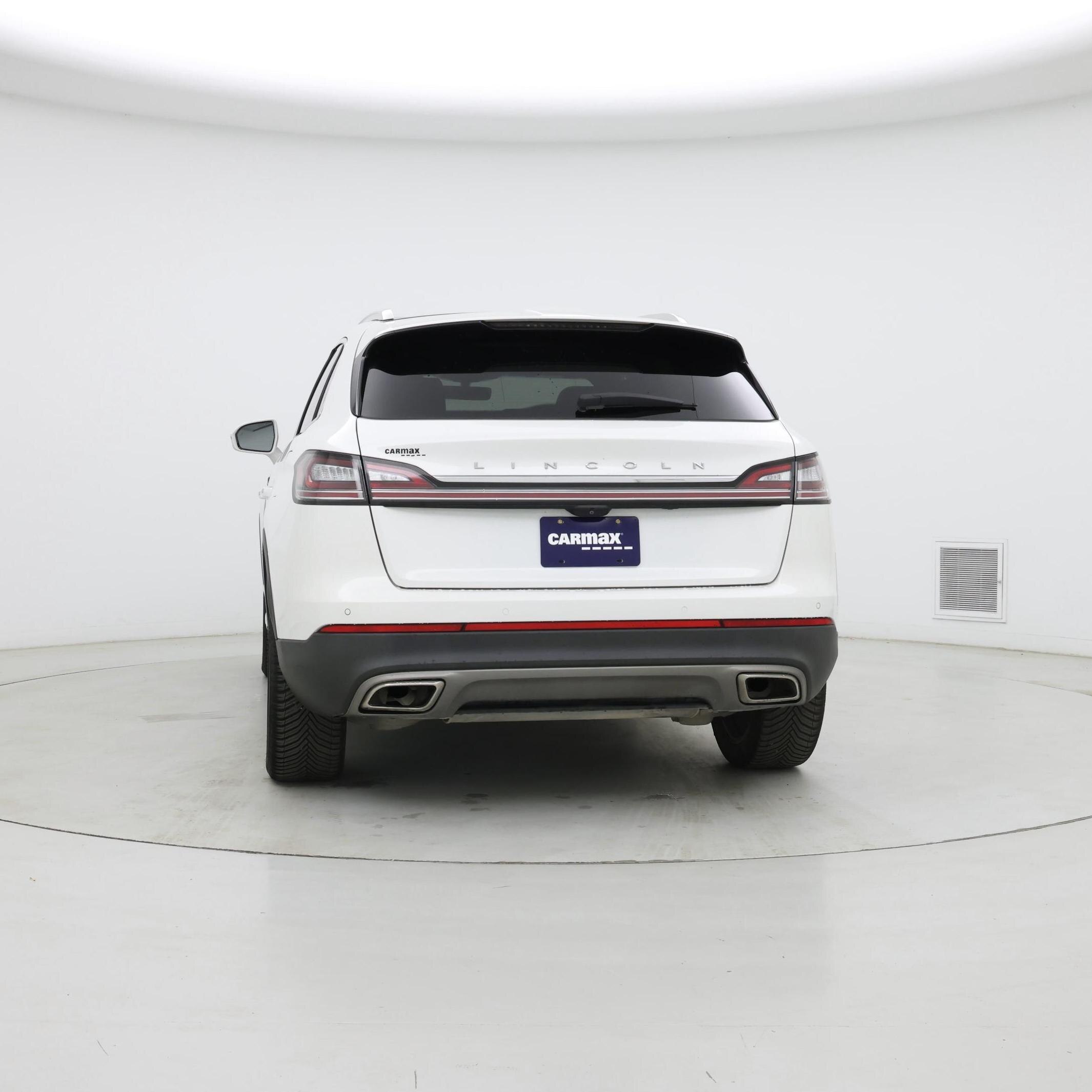 Thumbnail: 2020 Lincoln Nautilus - 6