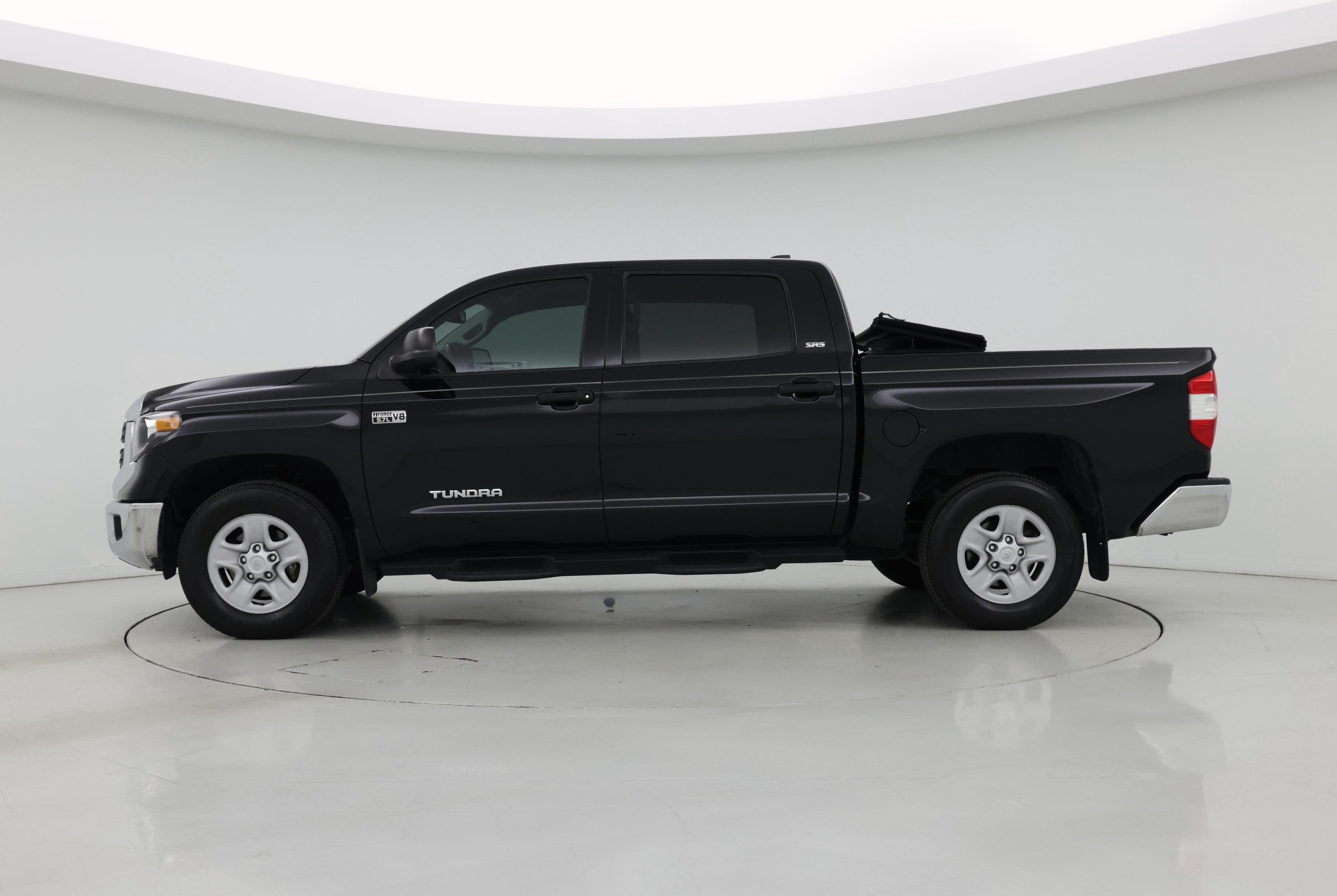 Thumbnail: 2021 Toyota Tundra - 3