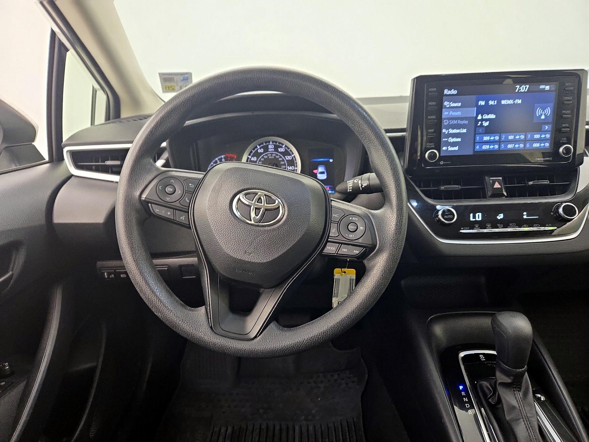 Thumbnail: 2022 Toyota Corolla - 10