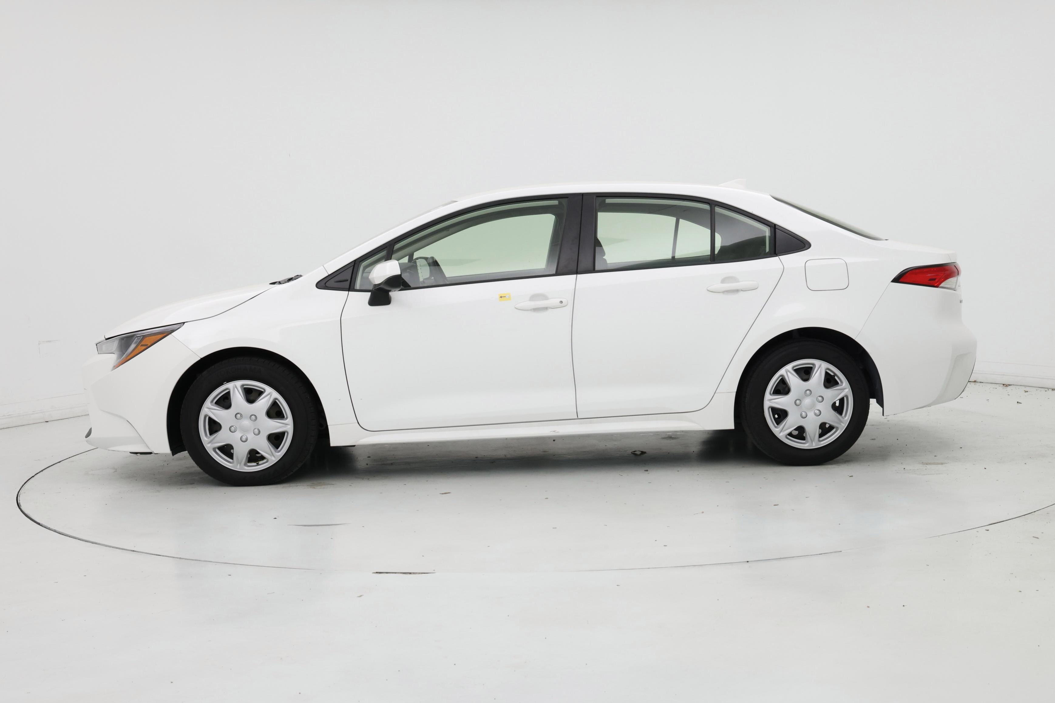 Thumbnail: 2022 Toyota Corolla - 3