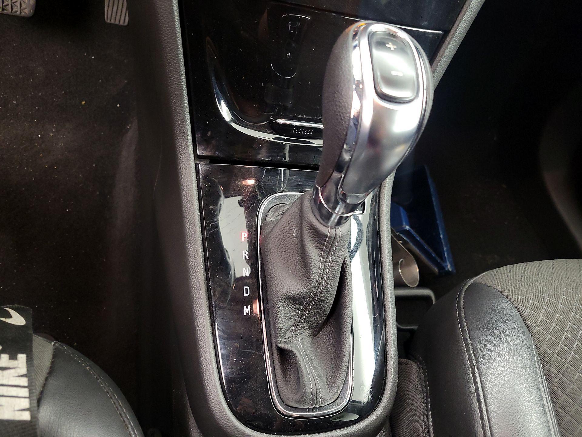 Thumbnail: 2020 Buick Encore - 15