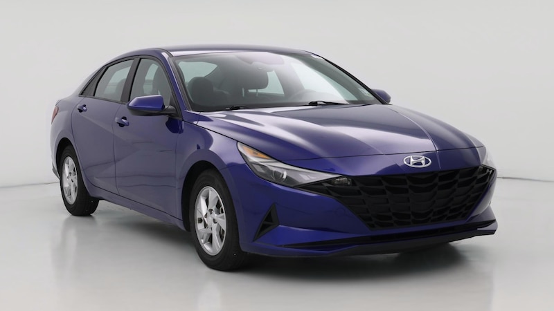 2021 Hyundai Elantra SE Hero Image