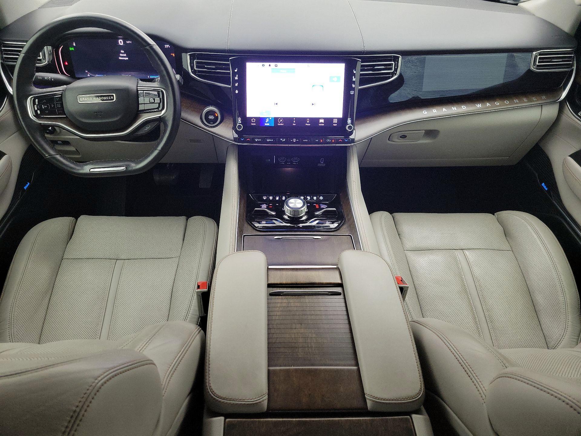 Thumbnail: 2022 Jeep Grand Wagoneer - 9