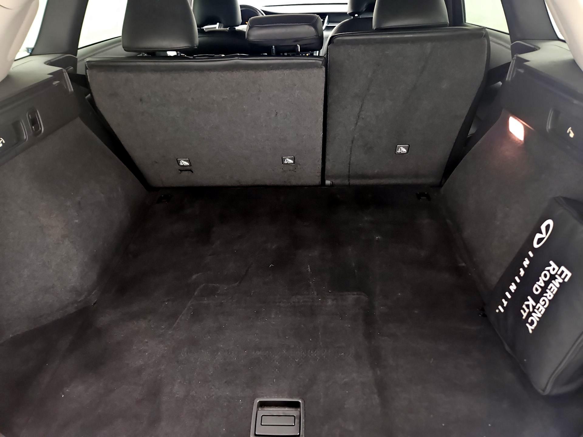 Thumbnail: 2019 INFINITI QX50 - 20