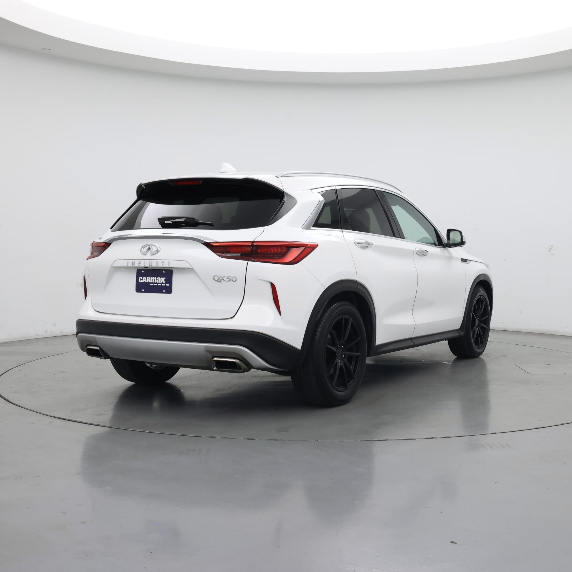 Thumbnail: 2019 INFINITI QX50 - 8