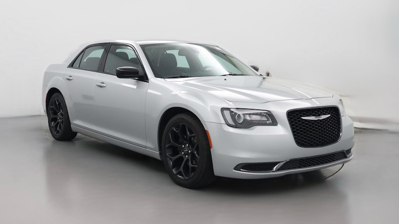 2019 Chrysler 300 Touring Hero Image