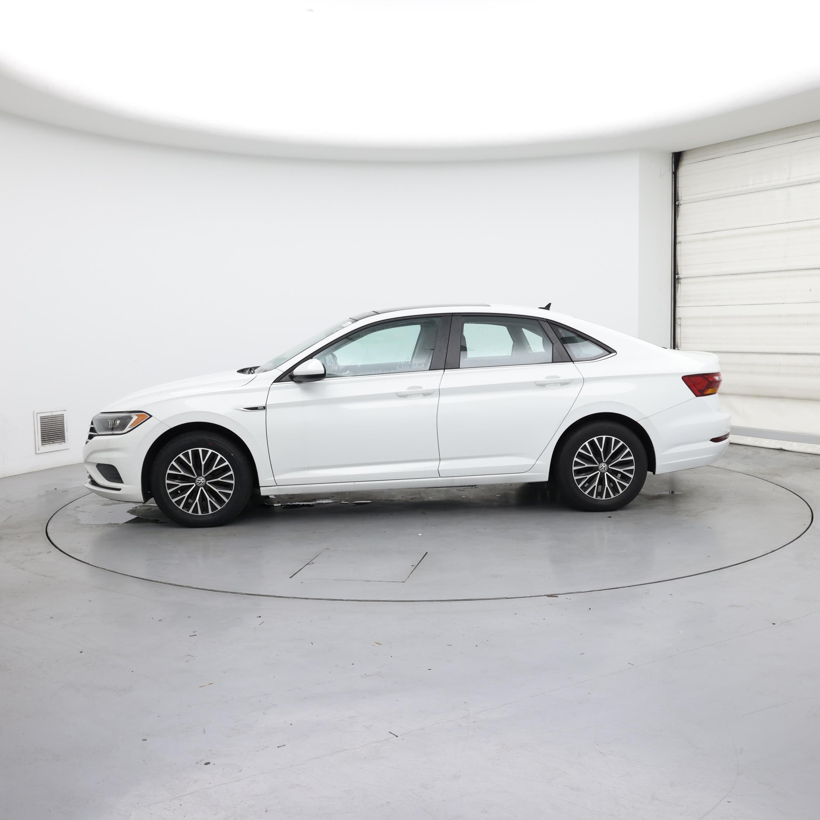 Thumbnail: 2019 Volkswagen Jetta - 3