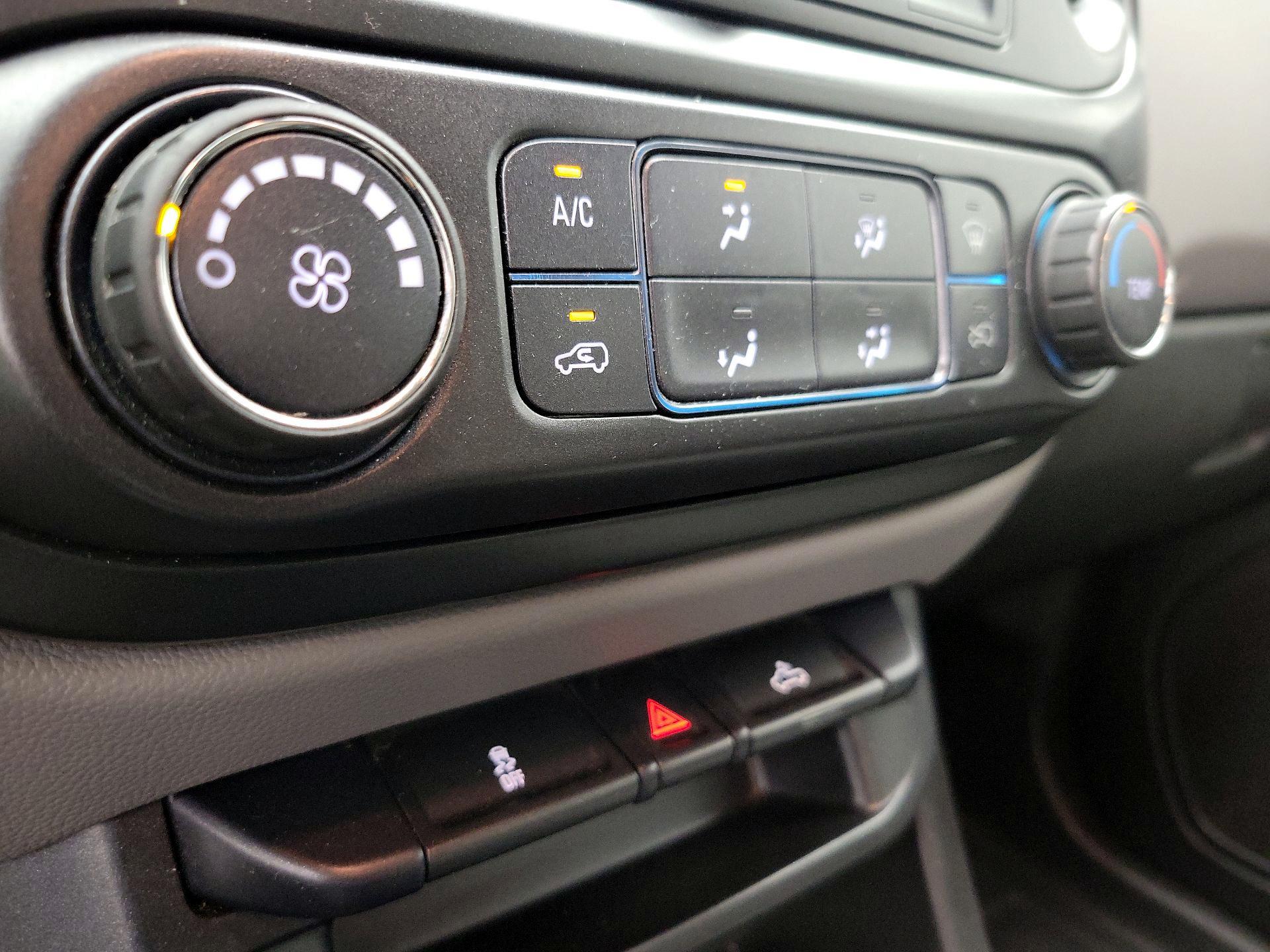 Thumbnail: 2019 Chevrolet Colorado - 16