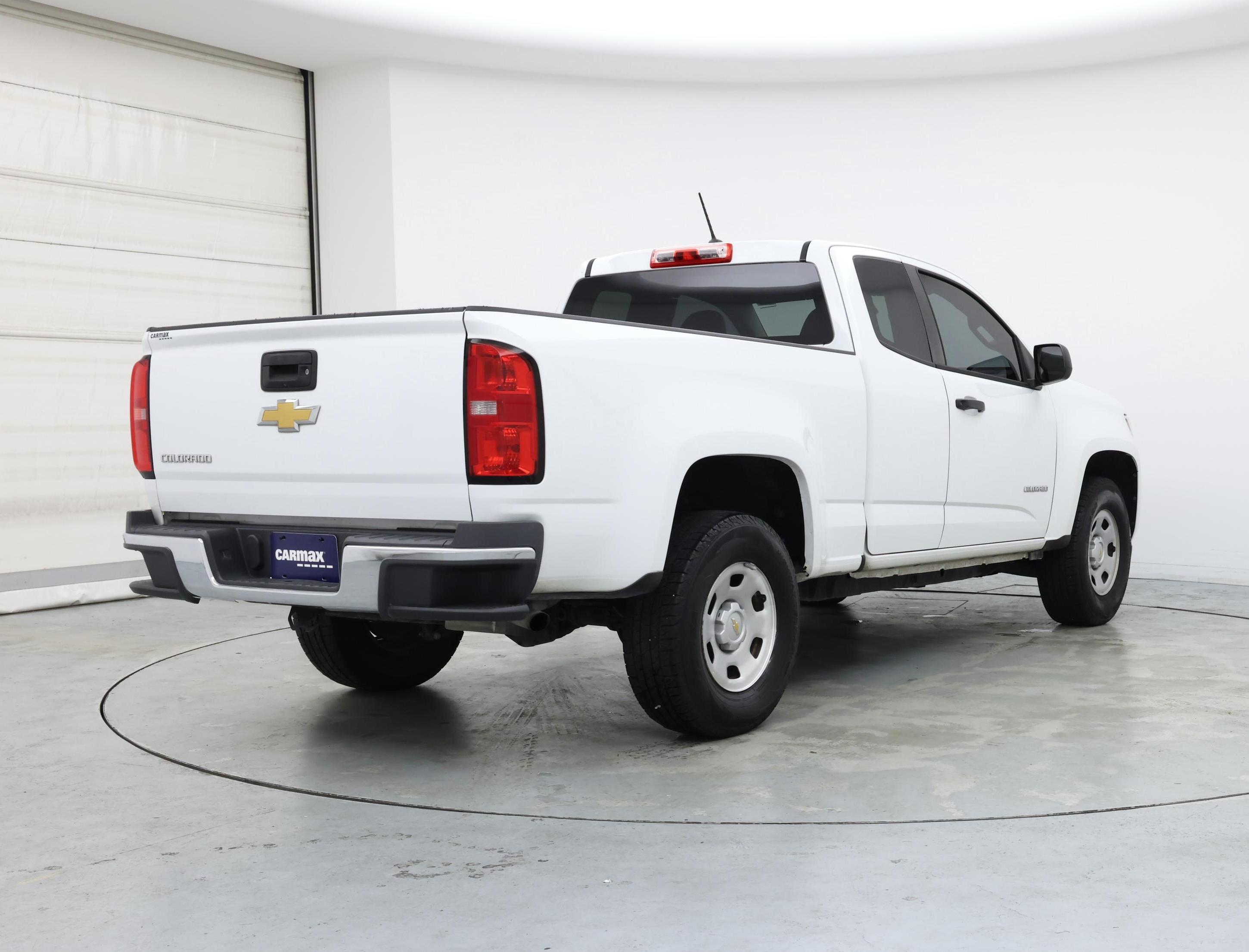 Thumbnail: 2019 Chevrolet Colorado - 8