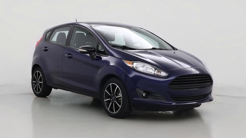 2016 Ford Fiesta SE Hero Image