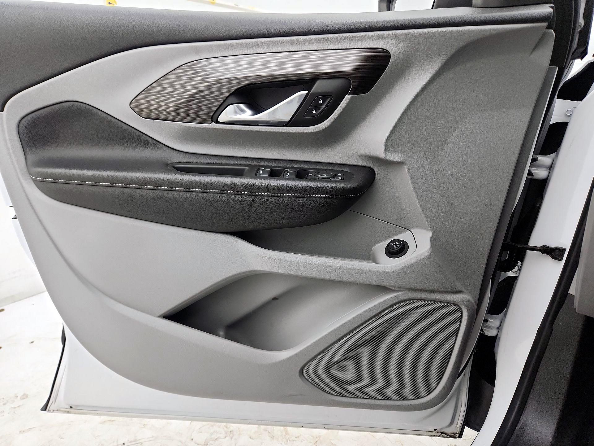 Thumbnail: 2022 GMC Terrain - 12