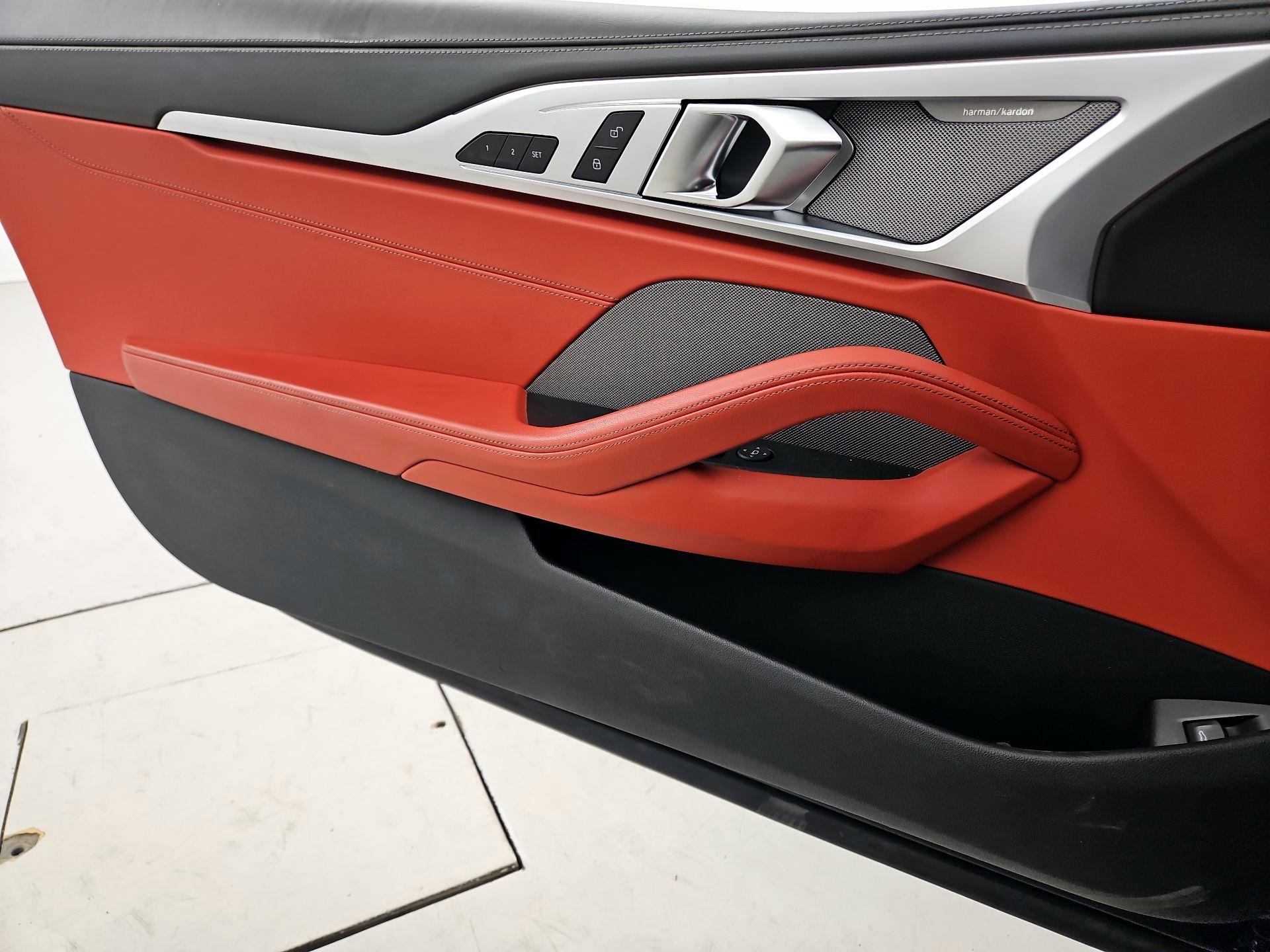Thumbnail: 2019 BMW 8 Series - 12