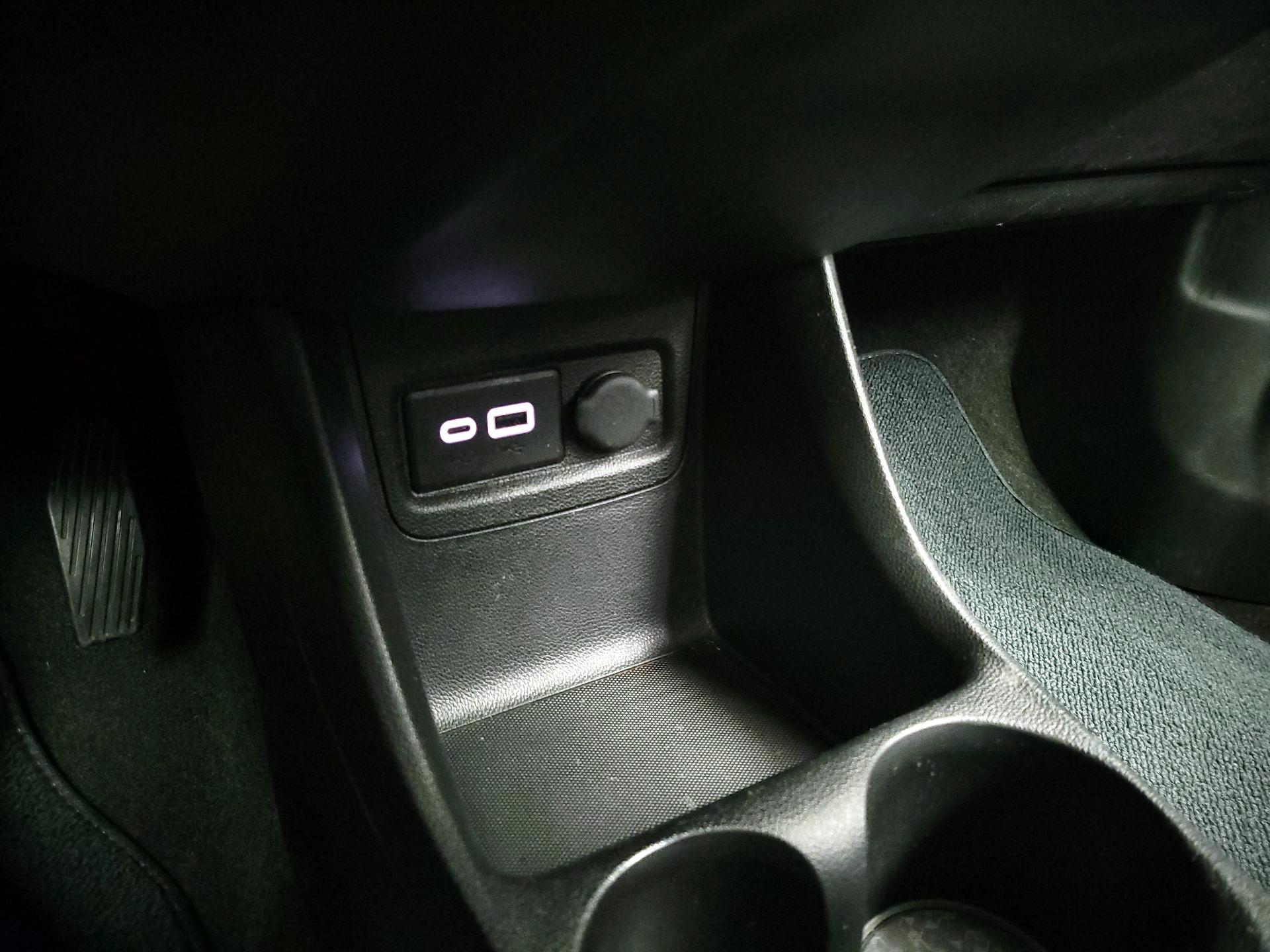 Thumbnail: 2021 Chevrolet Spark - 18